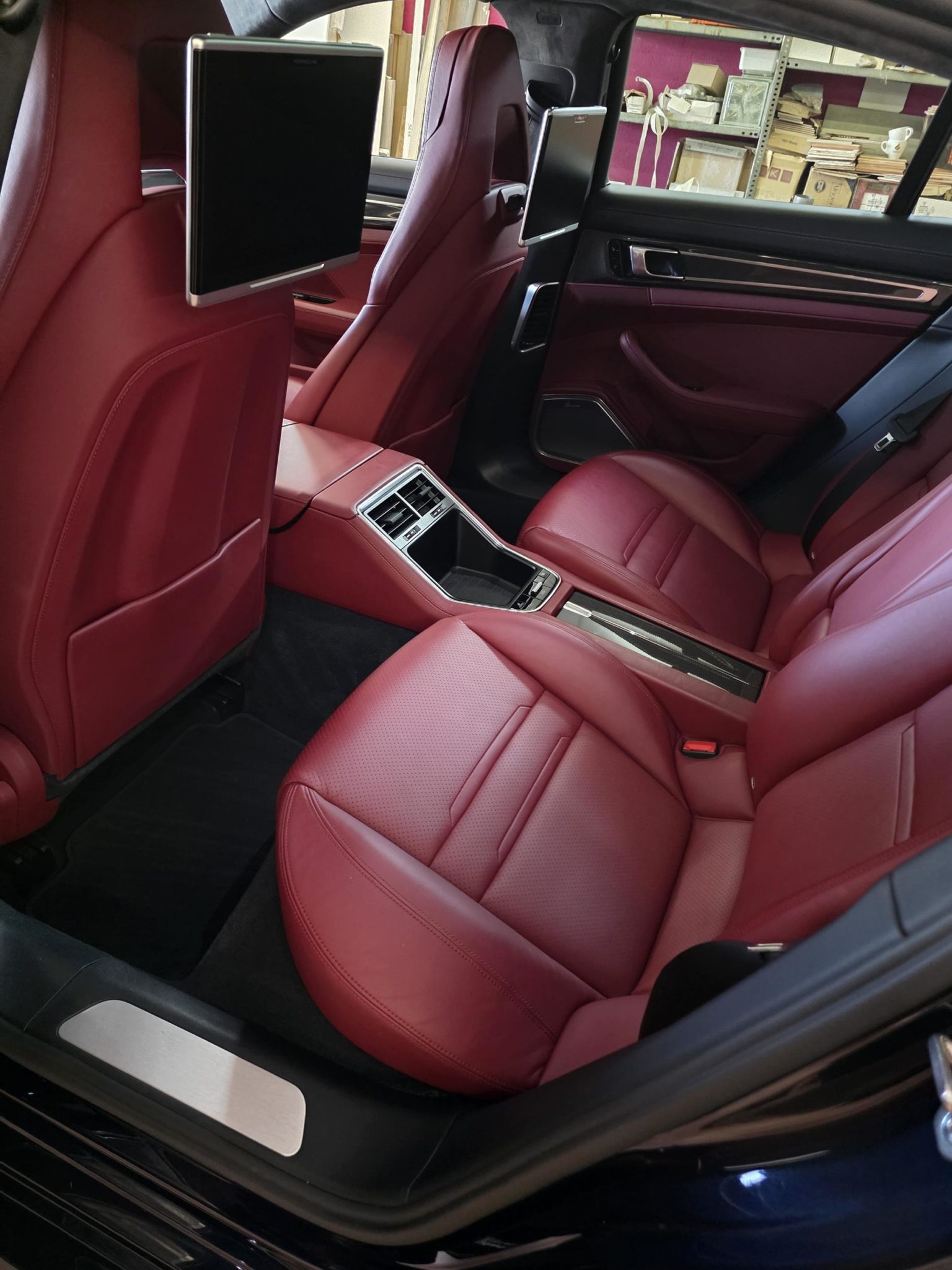 Interior de coche de cuero detallado a domicilio en Castellón – NMG Detailing