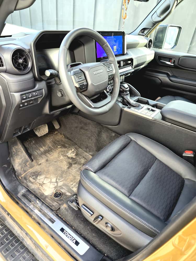 Coche antes de detailing a domicilio en Castellón – NMG Detailing